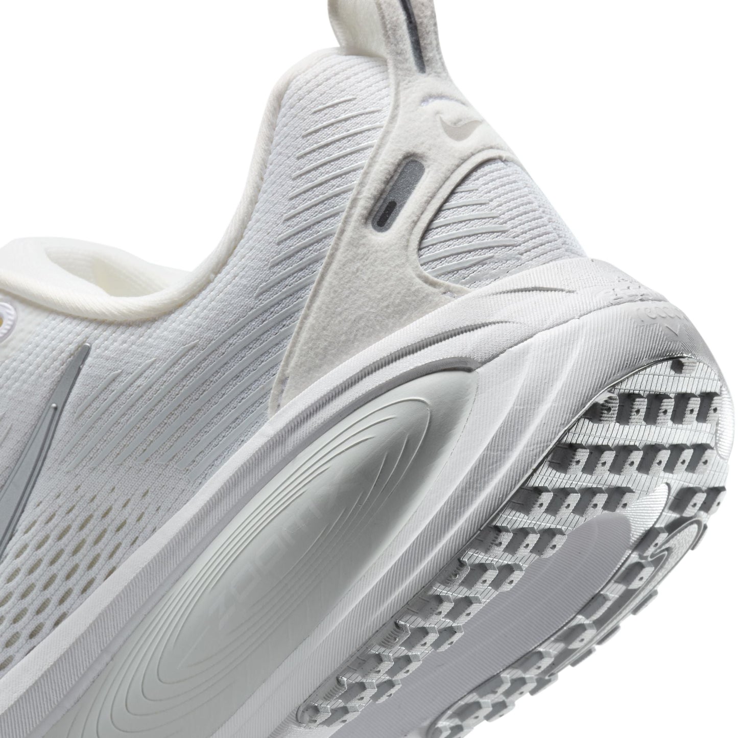 Vomero 18 - Women's