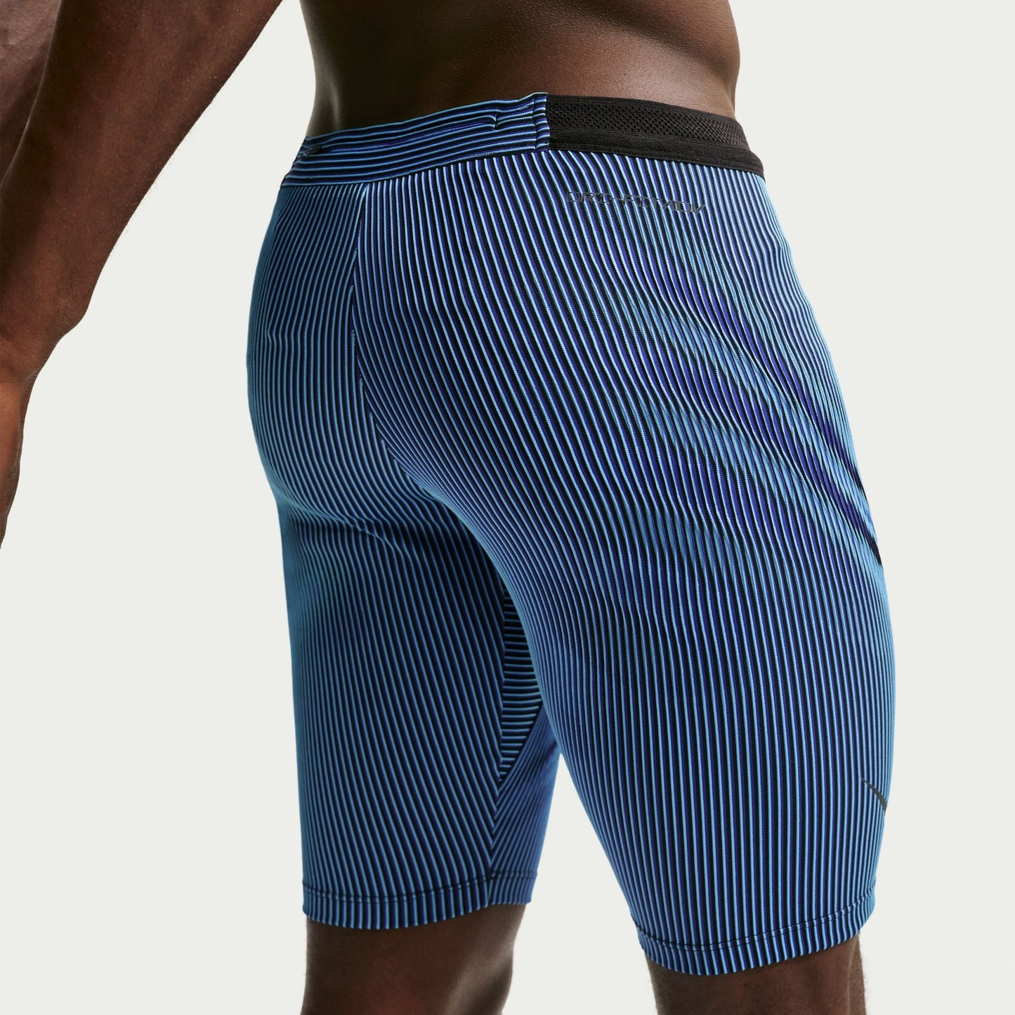 Dri-FIT ADV Running 1/2-Length Tights - Men's