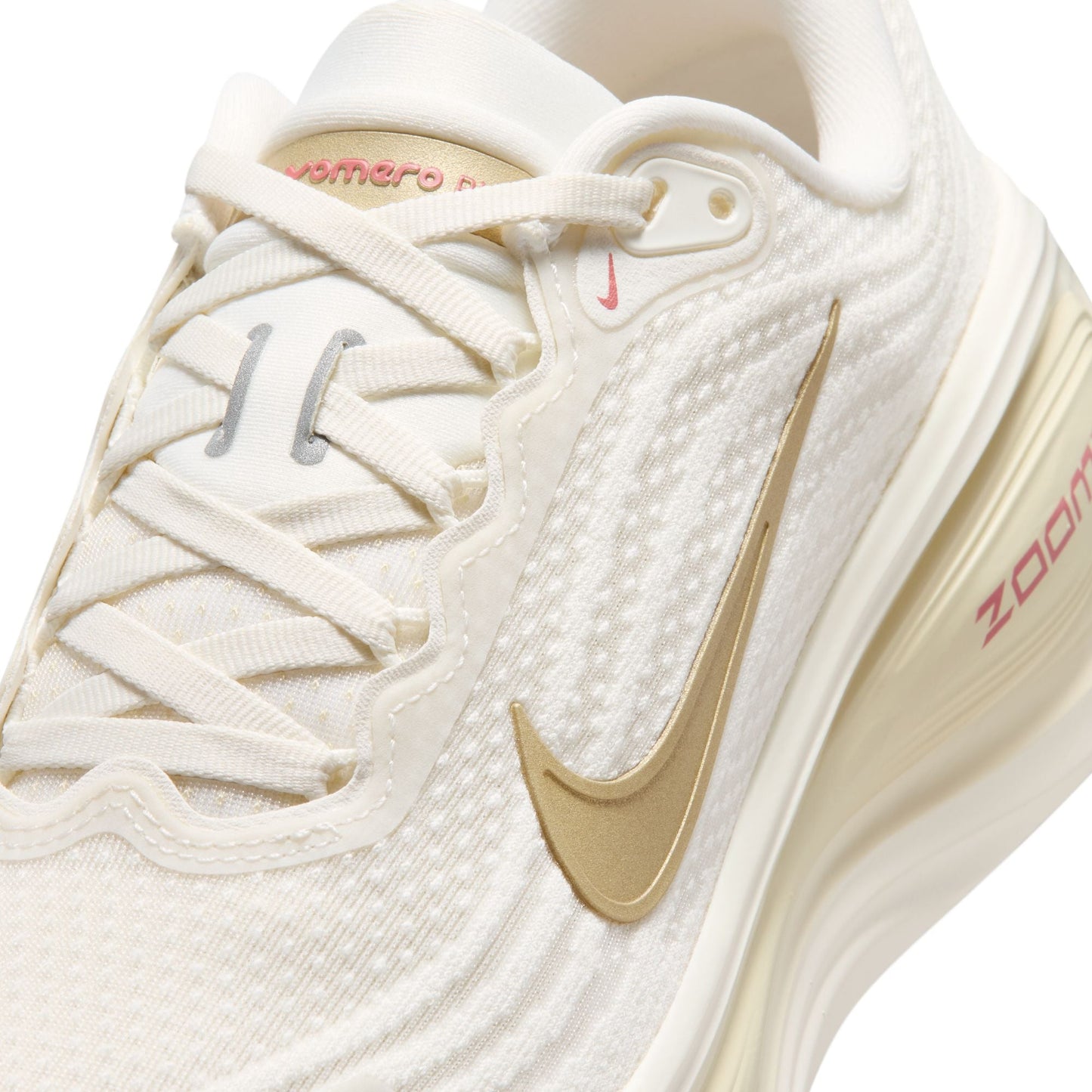 Vomero Plus - Women's