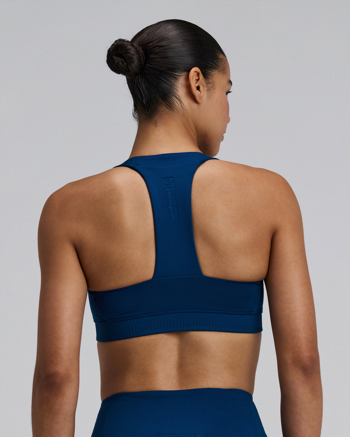 Stamina-V™ Square Neck Run Bra - Women's