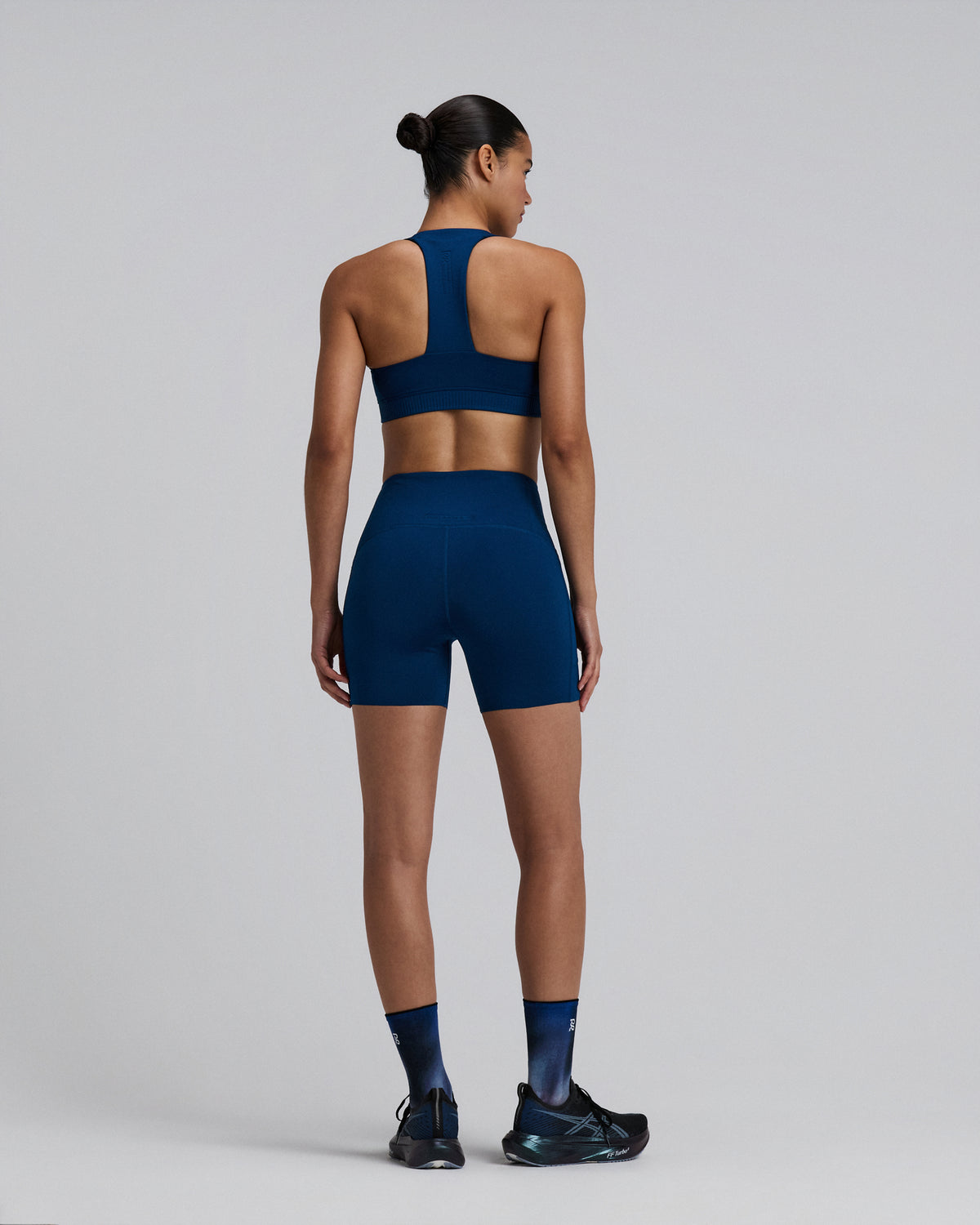 Stamina-V™ Square Neck Run Bra - Women's